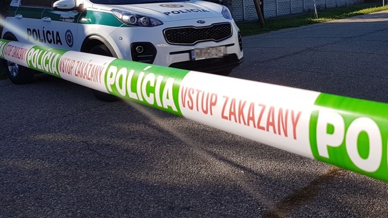 Dráma v centre Trnavy. Muž mieril zbraňou na ľudí aj na políciu