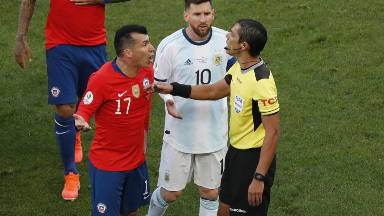 Messi po červenej karte bojkotoval ceremoniál, hovorí o korupcii
