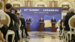 EÚ prisľúbila Kyjevu pomoc, na ukrajinské reformy pôjdu milióny