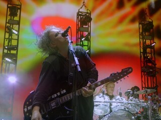 Legendárni The Cure oslávia štyridsať rokov aj na plátne v Kine Lumière