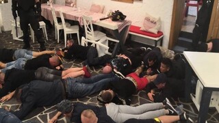 Chuligánov hľadali po baroch, po obrovskej bitke sú aj zranení