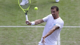 Polášek si vo finále wimbledonu nezahrá, s Dodigom podľahol Francúzom