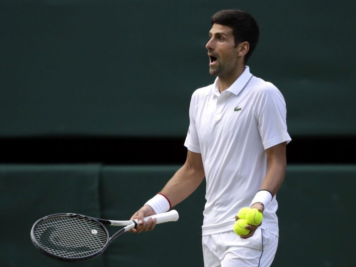 Djokovič kráľom Wimbledonu. Zdolal Federera a obhájil titul