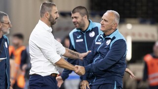 Slovan po vypadnutí odvolal z funkcie hlavného trénera Ševelu