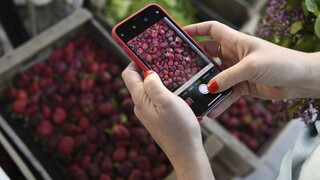 Instagram začal skrývať počet lajkov. Má to odstrániť tlak