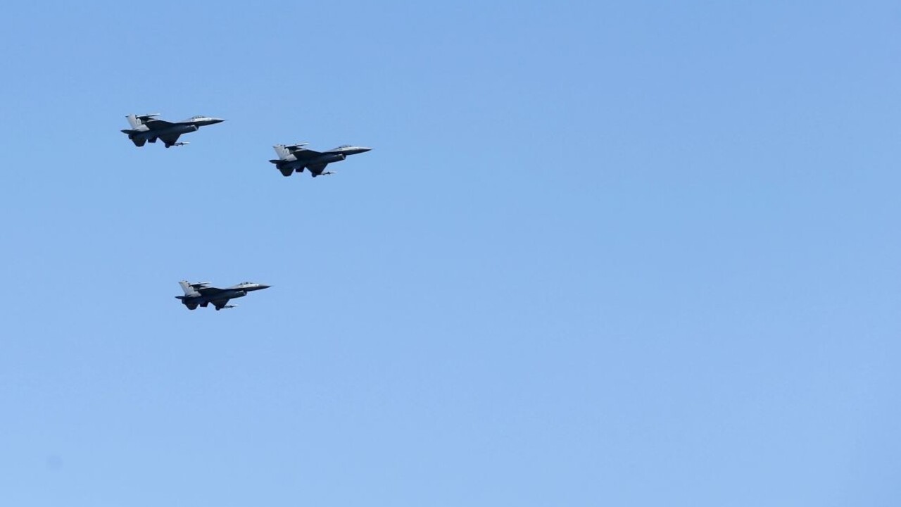 Staré sovietske za nové. Bulharsko kúpi americké stíhačky F-16