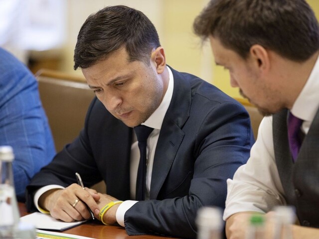 Ukrajinci zavedú kastráciu pedofilov, zákon čaká na Zelenského