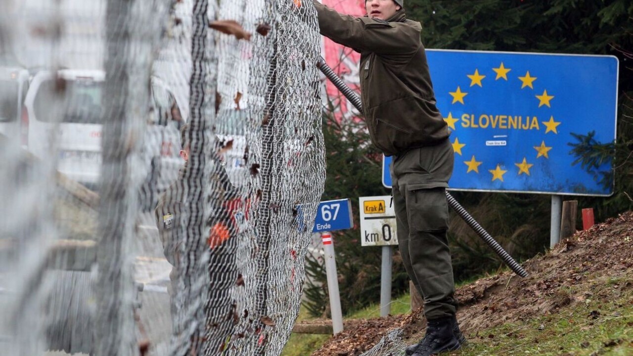 Slovinsko nasadí na hranice vojakov, dôvodom sú migranti