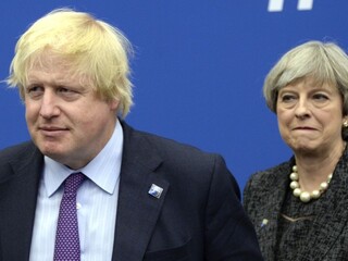 Mayová podá demisiu, nahradí ju notorický zástanca brexitu