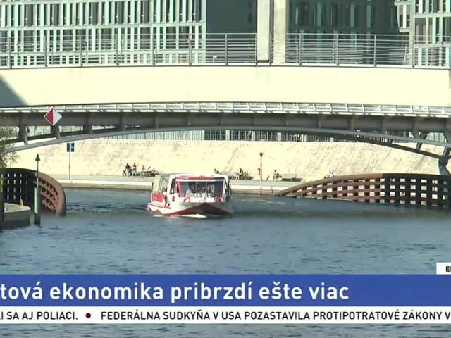 Svetová ekonomika pribrzdí viac, ide o obchodnú vojnu Číny a USA