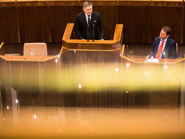 Súhlasím s Matovičom, tvrdí Fico. Organizátorov protestov kritizuje
