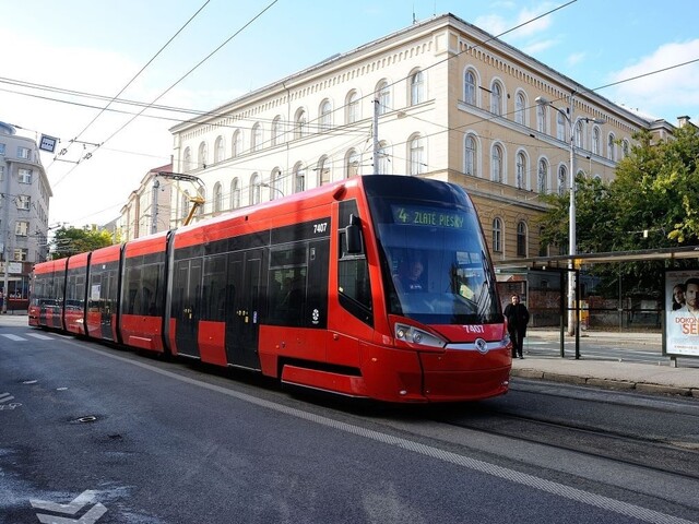 Odbory v DPB hrozia štrajkom. Upozorňujú tak na neplatnú zmluvu