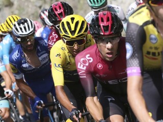 Skrátená etapa rozhodla o víťazovi Tour, Sagan krok od rekordu