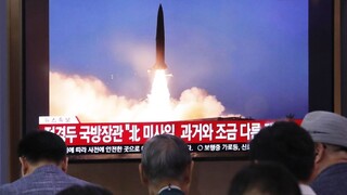Severná Kórea vypálila ďalšie strely, situáciu monitoruje armáda