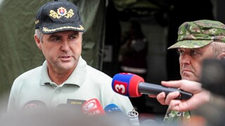 Bývalý policajný prezident Gašpar zvažuje vstup do politiky