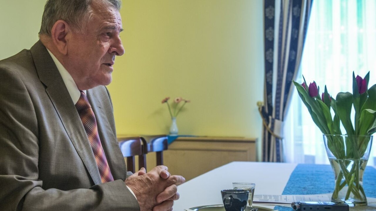 Mečiar sa vracia. Bývalý premiér zakladá novú politickú stranu