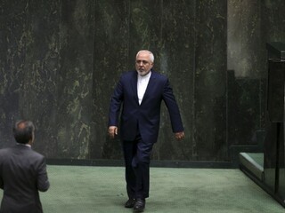 Ostatní dohodu nedodržiavajú, nebudeme ani my. Irán sľubuje tretí krok
