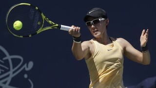 Zhengová narazí vo finále na Sabalenkovú. Porazila Sakkariovú