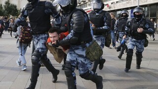 Aj napriek rozsiahlemu zatýkaniu chystá ruská opozícia ďalší protest