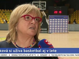 Slovenská trénerská legenda Hejková si užíva basketbal aj v lete