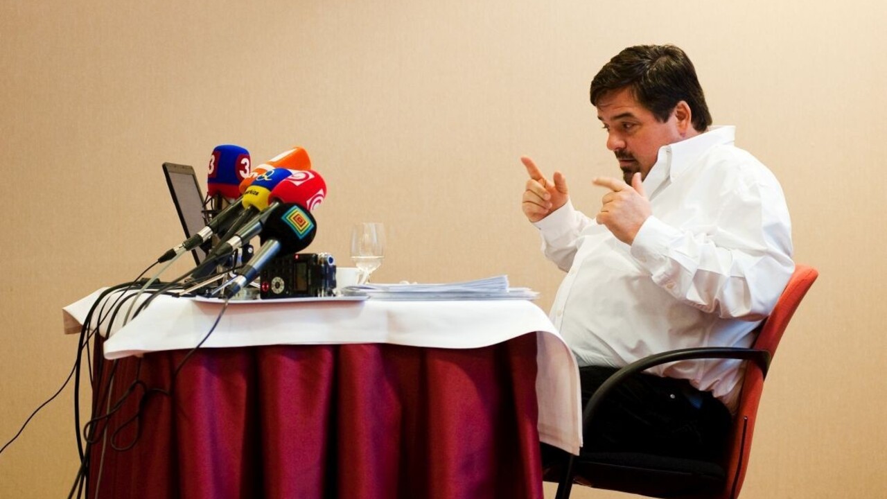 Majú preveriť bývalých vyšetrovateľov, ktorí riešili Kočnerove kauzy