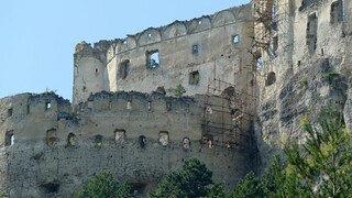 Ruiny Lietavy sú zachránené, na opravy sa minul zlomok peňazí