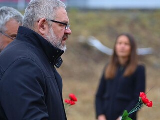 Uhrík priznal, že o šéfovi múzea SNP klamal. Nazval ho udavačom