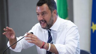 Talianska vláda sa zmieta v kríze, Salvini chce predčasné voľby