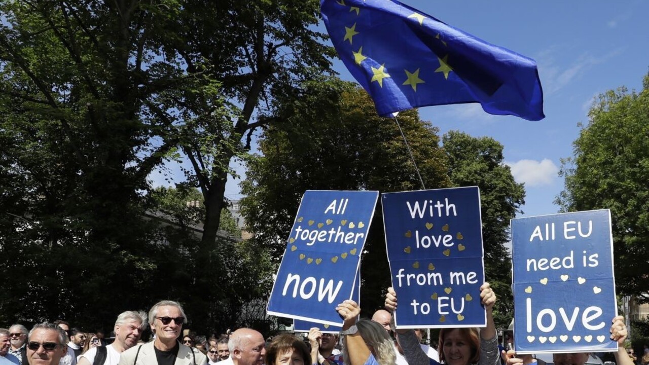 Už pociťujú následky brexitu. Britská ekonomika nečakane klesá