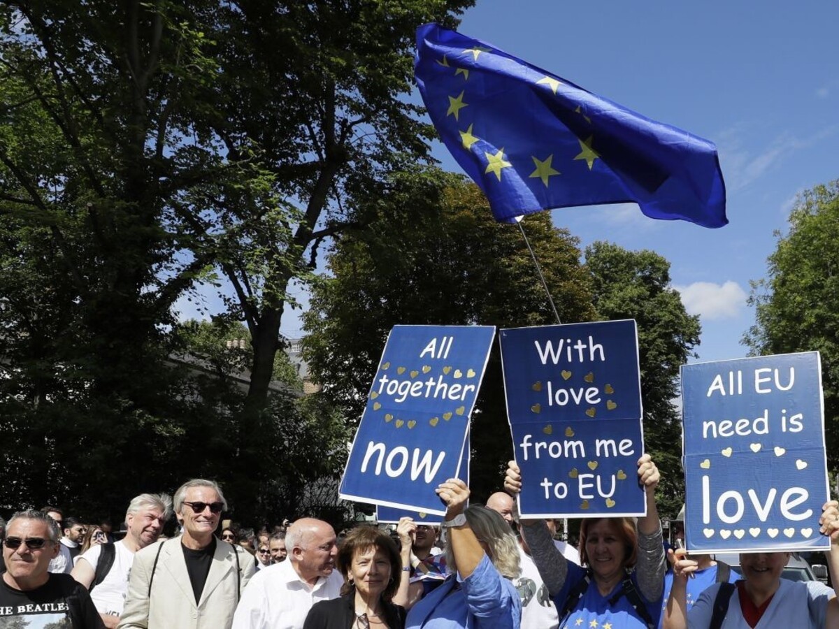 Už pociťujú následky brexitu. Britská ekonomika nečakane klesá