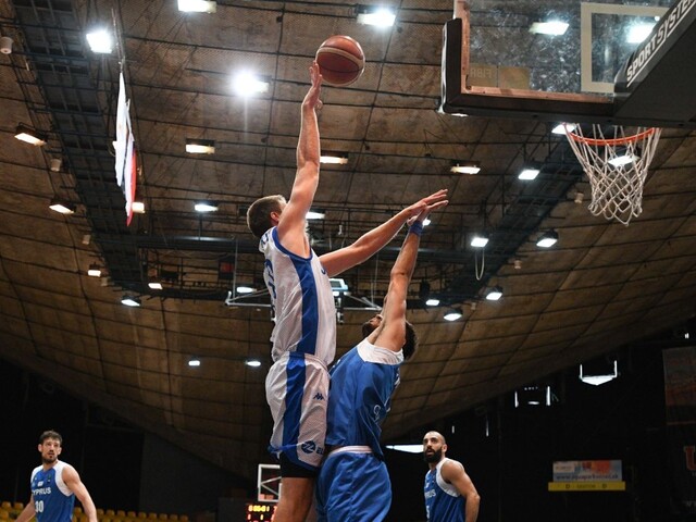 Zvíťaziť a dostať sa na čelo tabuľky. Basketbalisti majú jasný cieľ