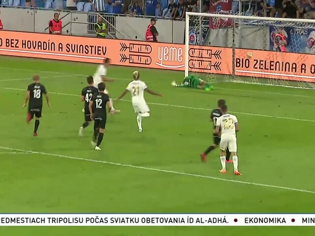 Zrodili sa prvé víťazstvá Michaloviec, Trenčína a Nitry