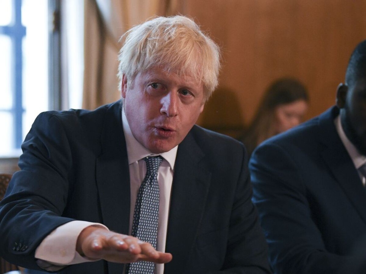 Poslanci sa v septembri pokúsia zmariť brexit bez dohody, tvrdí Johnson