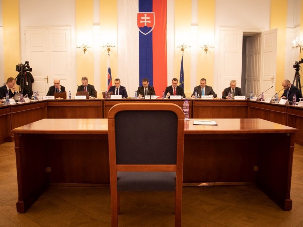 O košický Ústavný súd má v novej voľbe záujem jediný uchádzač