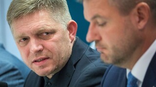 O premiérovi, Kalavskej i kandidátke. Fico komentoval špekulácie