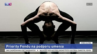 Skúma ľudskú myseľ a identitu / Speváčka Moya Angela v Bratislave / Priority Fondu na podporu umenia / Potulná galéria - 53 dní / 45 miest