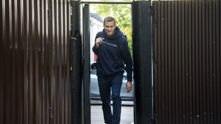 Opozičník Navaľný si odpykal mesačný trest, pustili ho z väzenia