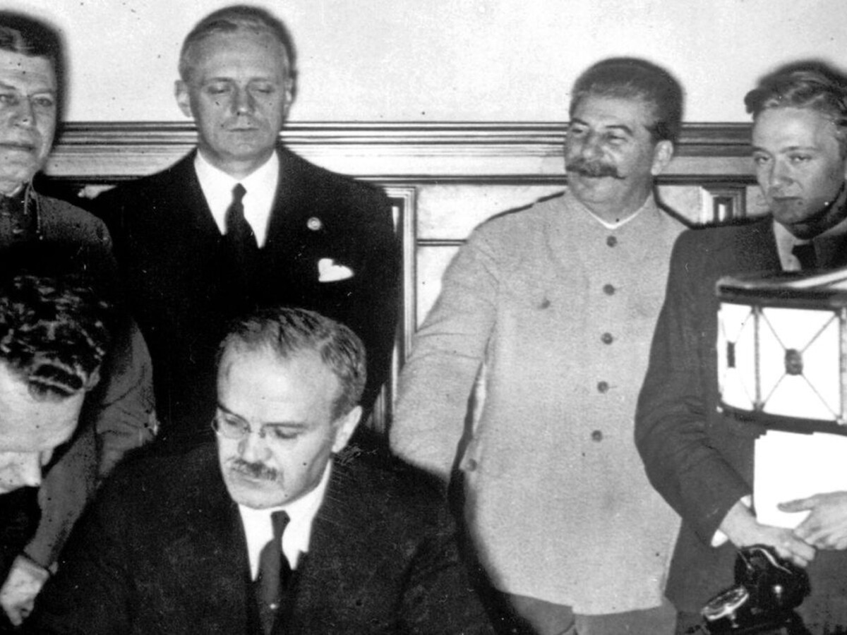 Na führera, pripil si Stalin. Pred 80 rokmi vznikol diabolský pakt