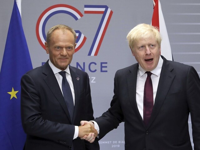 Johnson zostáva optimistom, šanca na dohodu je podľa neho vyššia