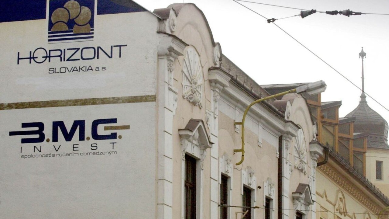 Veritelia dostanú zlomok vkladov, rozhodol súd o nebankovke