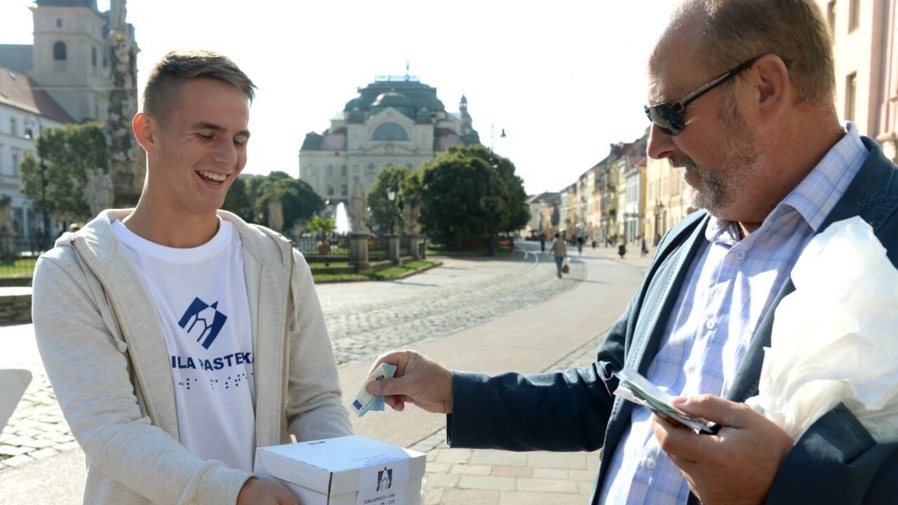 Únia nevidiacich a slabozrakých Slovenska sa dištancuje od novovzniknutej zbierky Biela pastelka Oravy