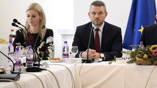 Premiér sa vyjadril k Jankovskej, žiada nové pravidlá odvolávania