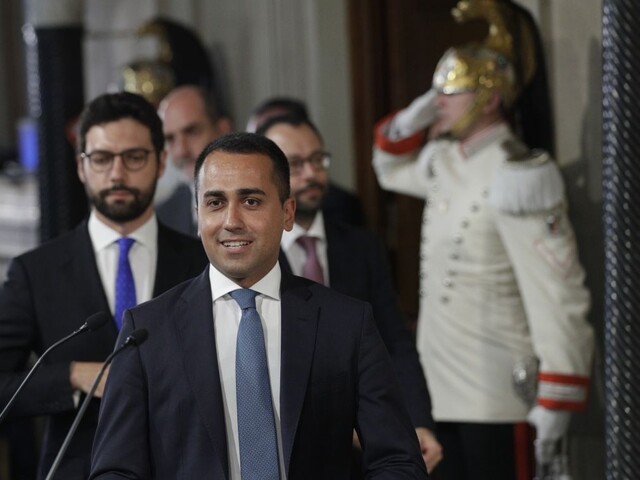 Dohodli sa. Hnutie piatich hviezd a socialisti zostavia v Taliansku vládu
