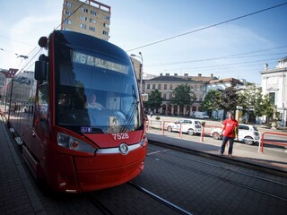 Bratislava posilní mestskú dopravu, spúšťa novú električku