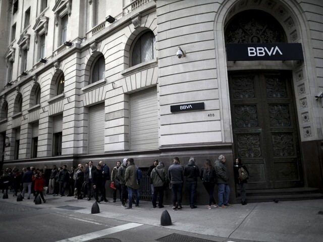 Argentíne klope bankrot na dvere, obrovský dlh nedokáže splácať