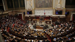Temné tajomstvo pod francúzskym Senátom. Našli tam Hitlera