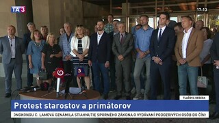 Protest starostov a primátorov proti návrhu daňového zákona strany Most-Híd
