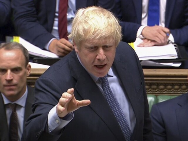 Radšej budem mŕtvy, než žiadať o ďalší odklad, vyhlásil Johnson