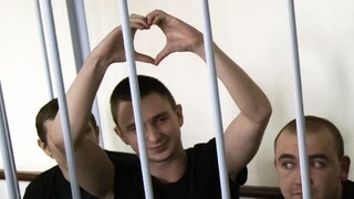 Dokončili výmenu, z Moskvy a Kyjeva vzlietli lietadlá s väzňami