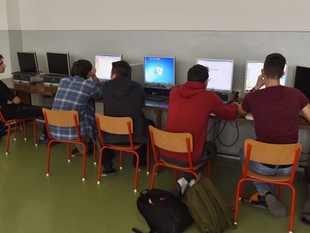 Testy ukázali, s čím majú problémy študenti pri práci s počítačom